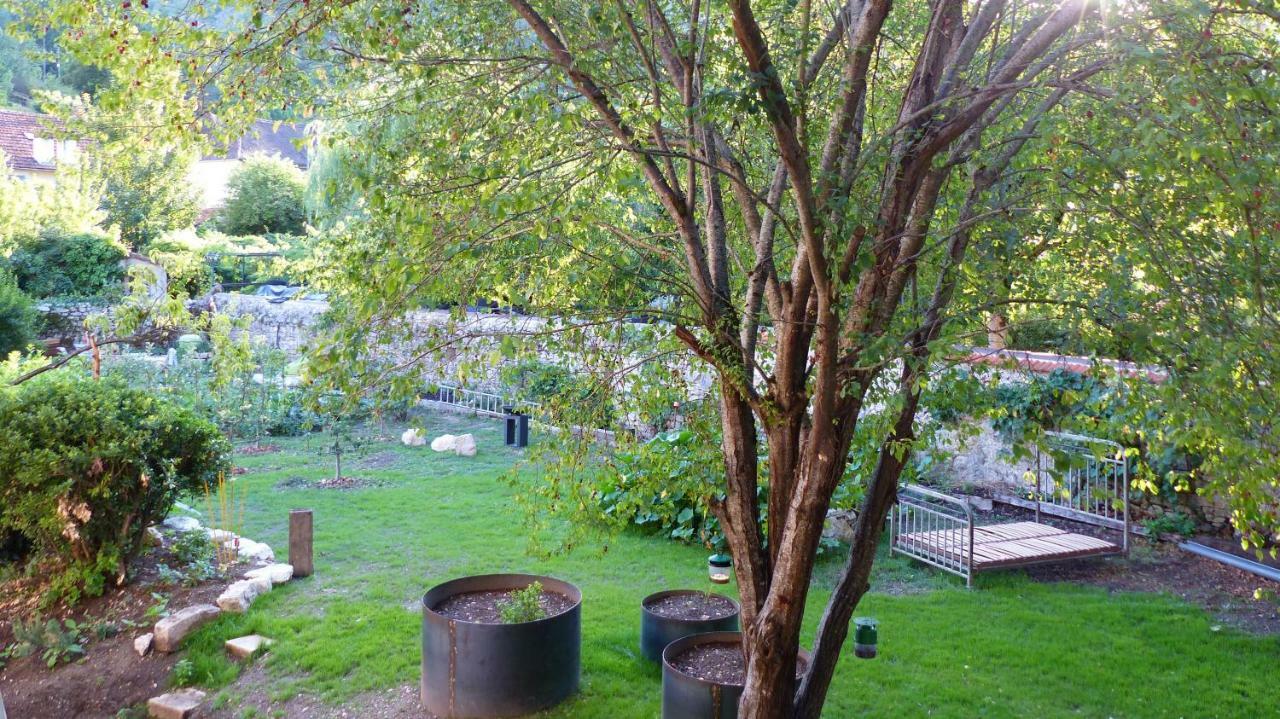 Les Jardins Sauvages Ξενοδοχείο Cabrerets Εξωτερικό φωτογραφία